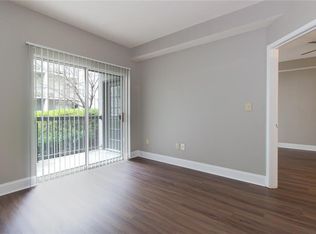 1075 Peachtree Walk NE UNIT A116, Atlanta, GA