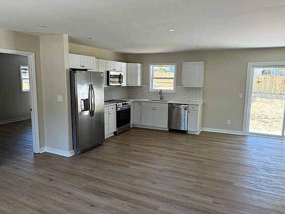 2nd image of 17 Springside Ave