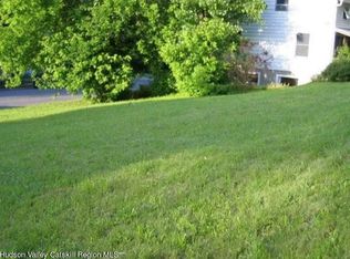 42 E Bridge St, Saugerties, NY 12477