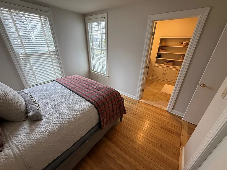98 N Main St #1 — Photo 18