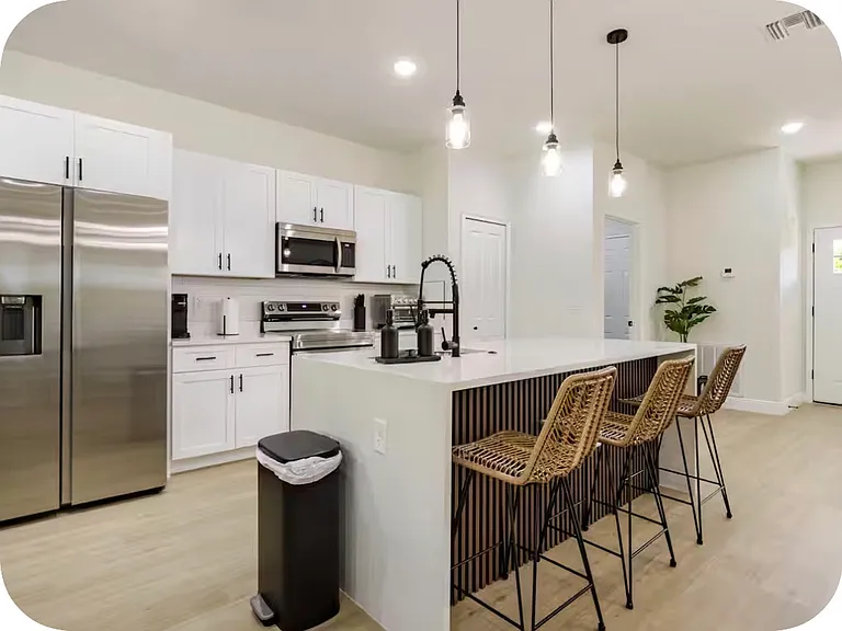 470 Marion Oaks Dr — Photo 8
