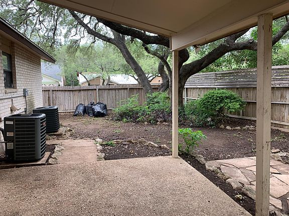 3rd image of 14026 Rocky Pine Woods St
