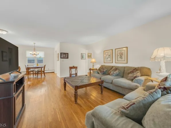 79 Roseland Ave Unit 74 #74, Caldwell Boro Twp., NJ 07006