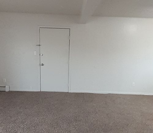 2nd image of 4250 Loomis Ave APT B