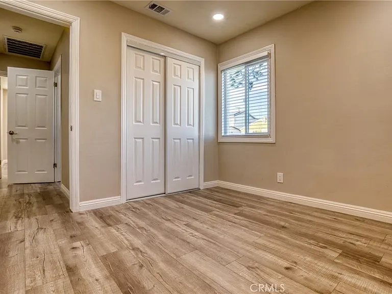 13903 S Zamora Ave — Photo 14