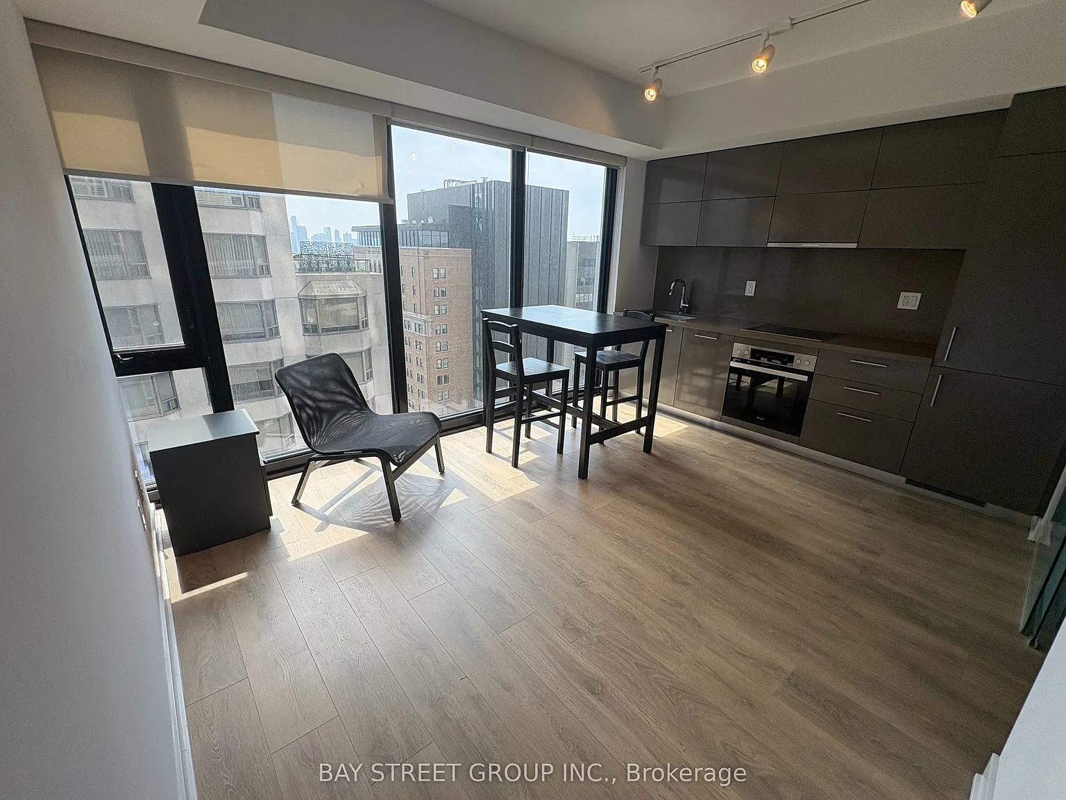 1 bed, $2,550 — Photo 2