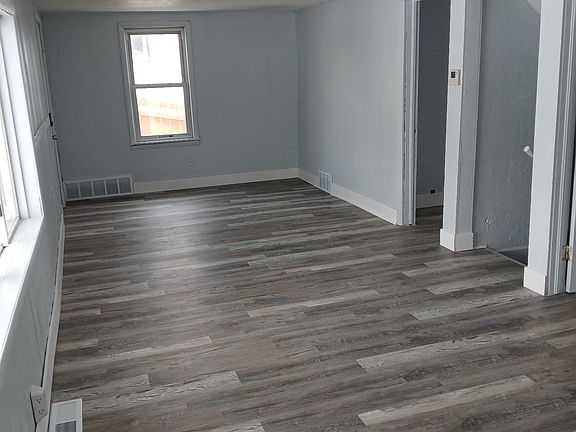 3rd image of 3651 Ponciana Ave