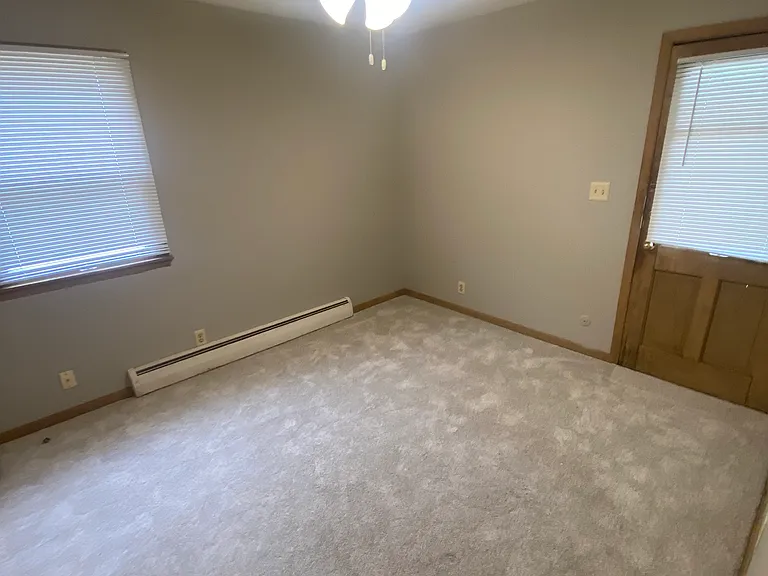928 E St #4 — Photo 8