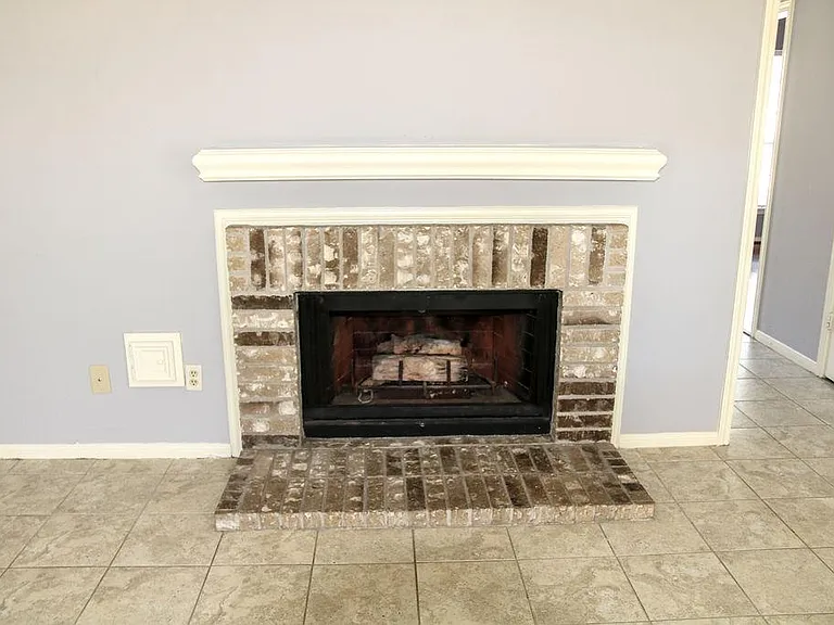 1126 Long Prairie Dr — Photo 18