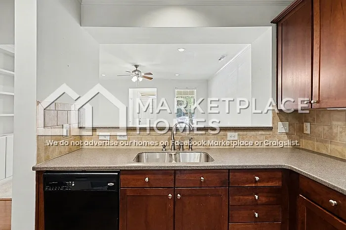 3013 Freeport Dr — Photo 10