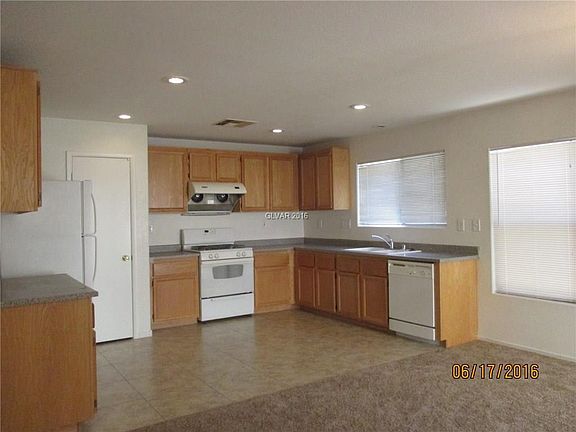 5th image of 5985 Blackberry Field Ave #0