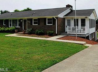 530 Linville Rd, Kernersville, NC 27284