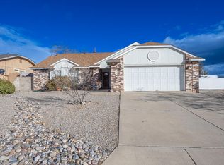 916 Stagecoach Rd SE, Rio Rancho, NM 87124