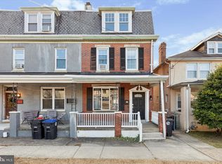 111 Spring Mill Ave, Conshohocken, PA 19428