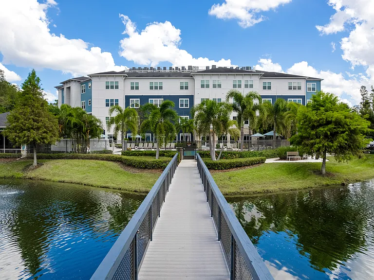 Bell Westchase — Photo 32