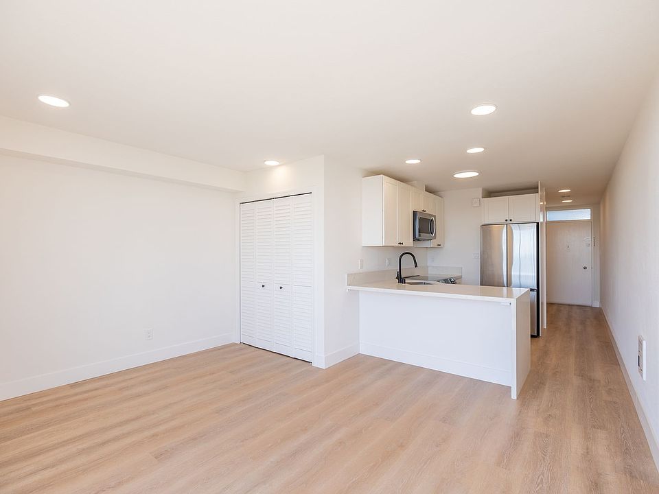 1st image of 940 Guerrero St APT 16