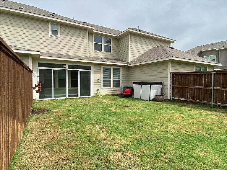 347 Madison Oaks — Photo 18