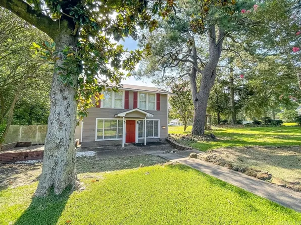 905 N Euclid Ave, El Dorado, AR 71730