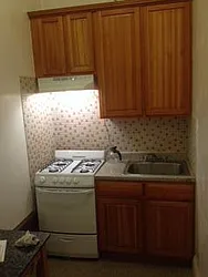 Rented by The SMP Realty Group Corp