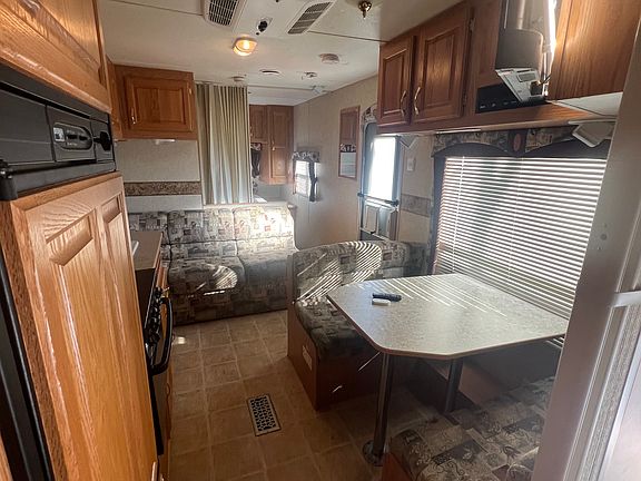 4th image of 1136 Heron Ln #Rv1