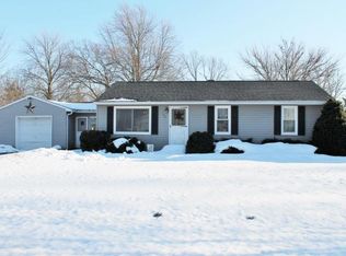 106 Roth St SE, Grand Rapids, MI 49548