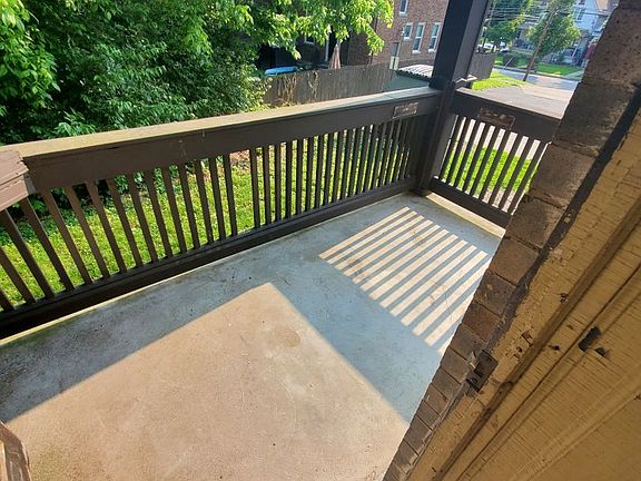 2nd image of 512 Wallace Ave #512/04