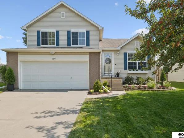 8219 N 154th Ave, Bennington, NE 68007