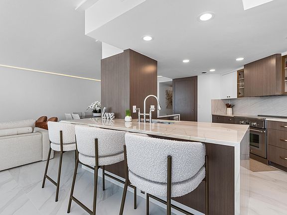 5th image of 525 S Flagler Drive #23A