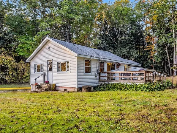 535 King Rd, Athol, MA 01331