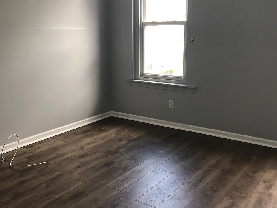1st image of 556 E Penn St #1A