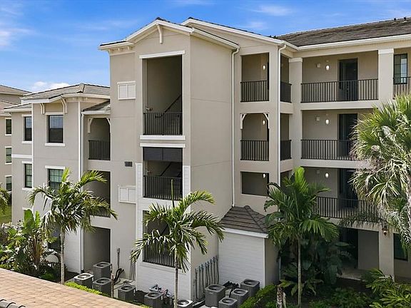 4th image of 18008 GAWTHROP DRIVE #401