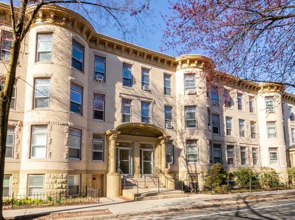 36 Winchester St APT 6, Brookline, MA 02446