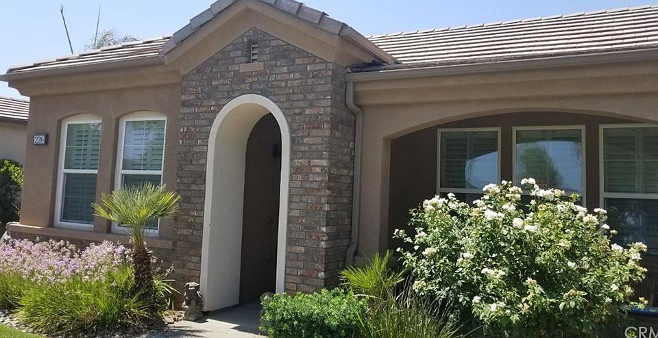 1st image of 226 Cog Hill Ln