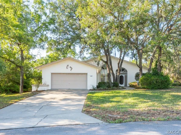 18 Dahlia Ct S, Homosassa, FL 34446