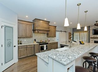 5 Stacey, Troy, NY 12180