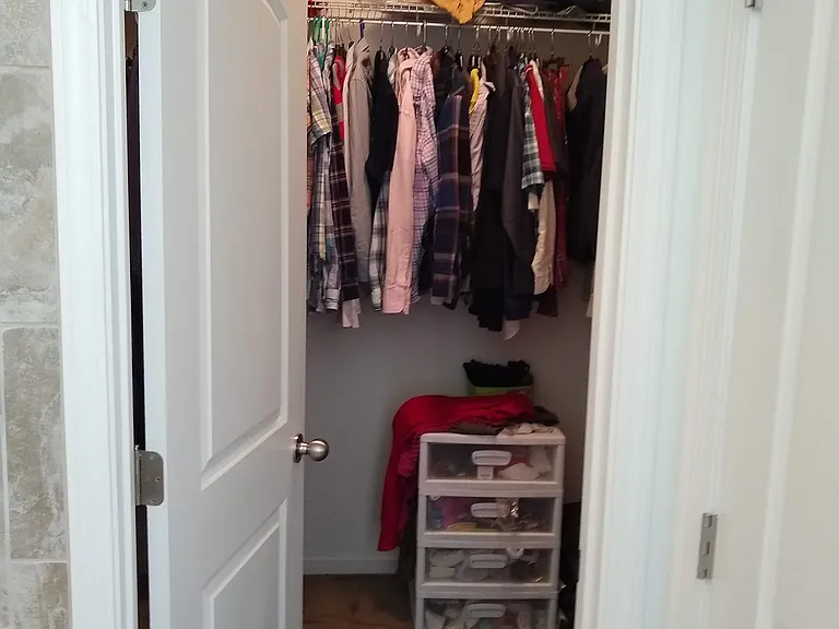 1845 Glen Shady Blvd — Photo 14