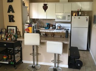 1363 E Ramon Rd APT 2, Palm Springs, CA 92264