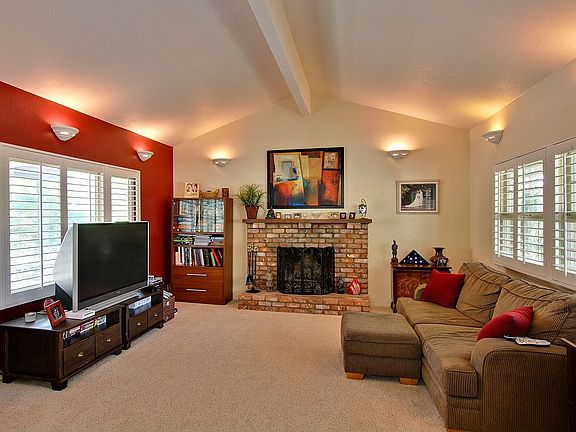 Vaulted  Ceilings-Living Room
