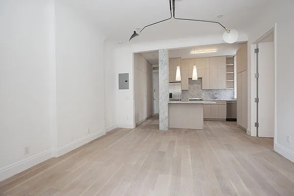 Rented by Barkoff Residential  | media 70