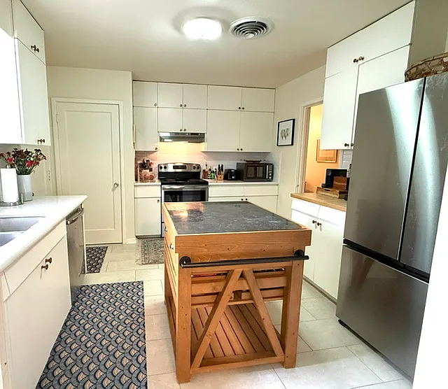 3 bed, 1620 sqft, $2,800 — Photo 4
