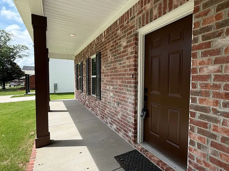 1713 Golf Club Ln — Photo 5