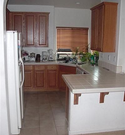 5th image of 470 Summer Garden Way