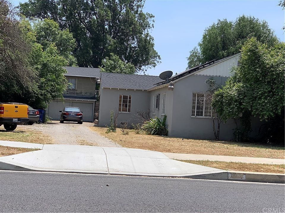 1st image of 1096 Lincoln Ave