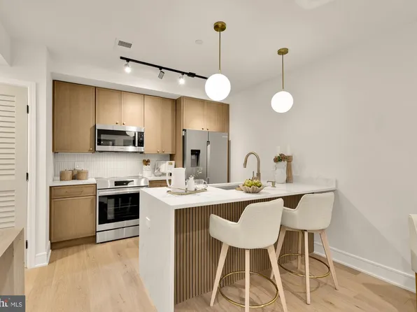 3319 12th St NE #5, Washington, DC 20017