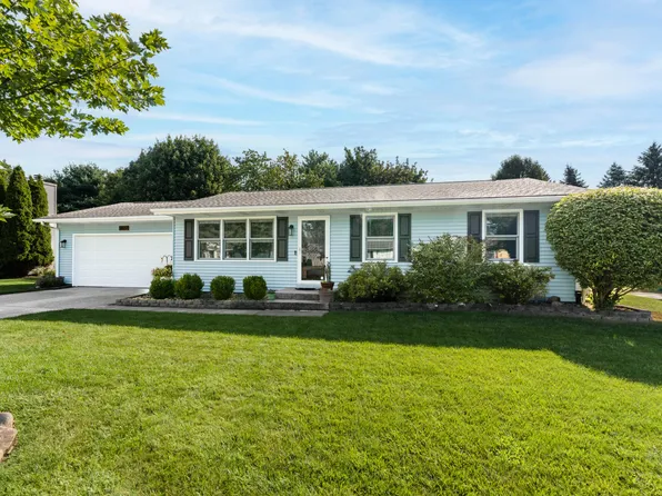 5827 Thunder Bay St, Portage, MI 49024