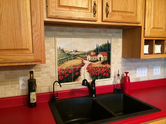 3rd image of 707 Parkside Dr