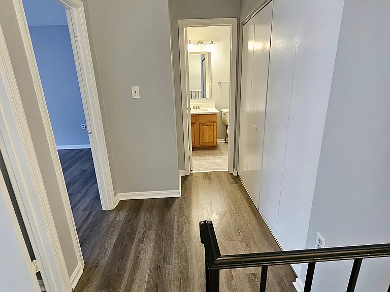 12167 Old Salem Ct — Photo 21
