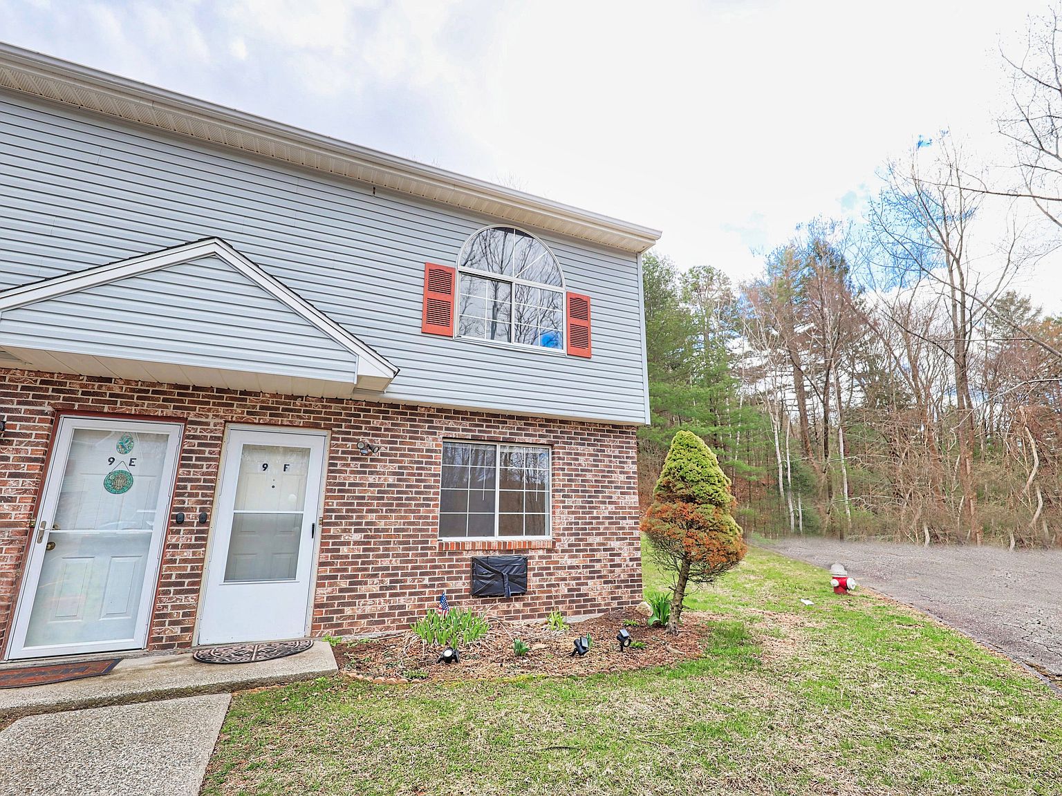 a158153ceab11857d8a0683333ac31