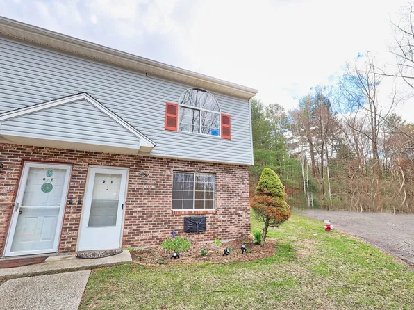 197 Pine Hill Road #9F, Thomaston, CT 06787