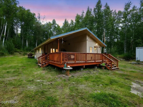 18985 W Appalachian Trl, Wasilla, AK 99623